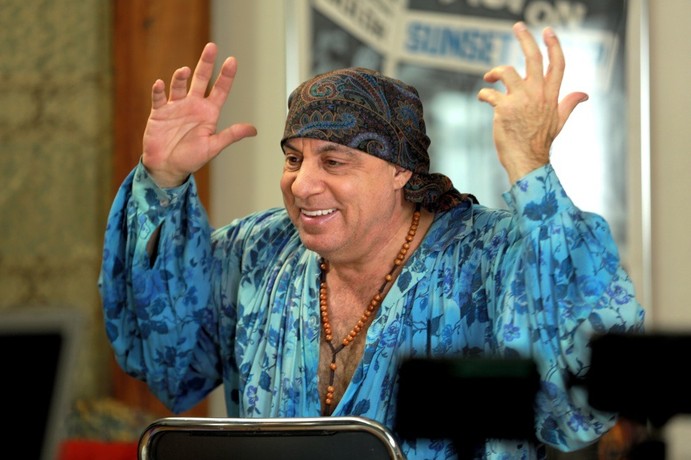 Steven Van Zandt interviewed for Rumble