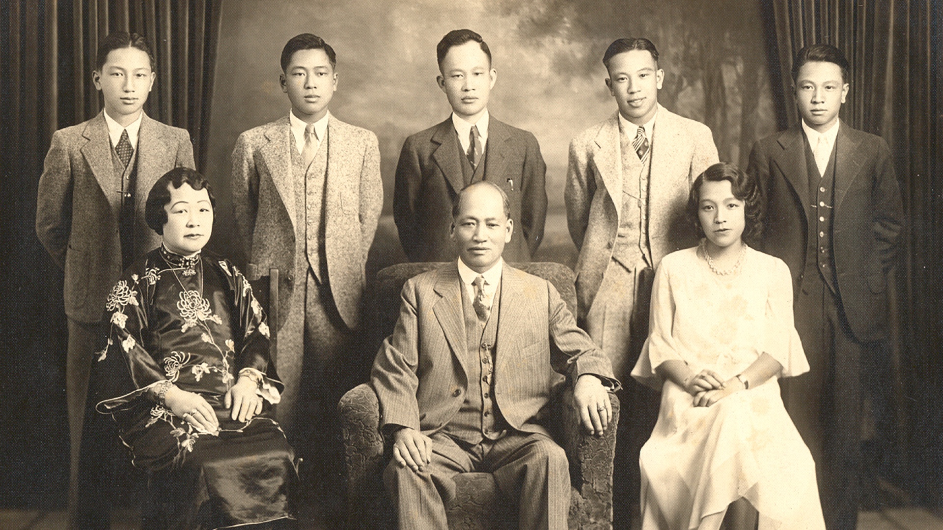 Studio portrait of a Chinese American family in the early 20th century